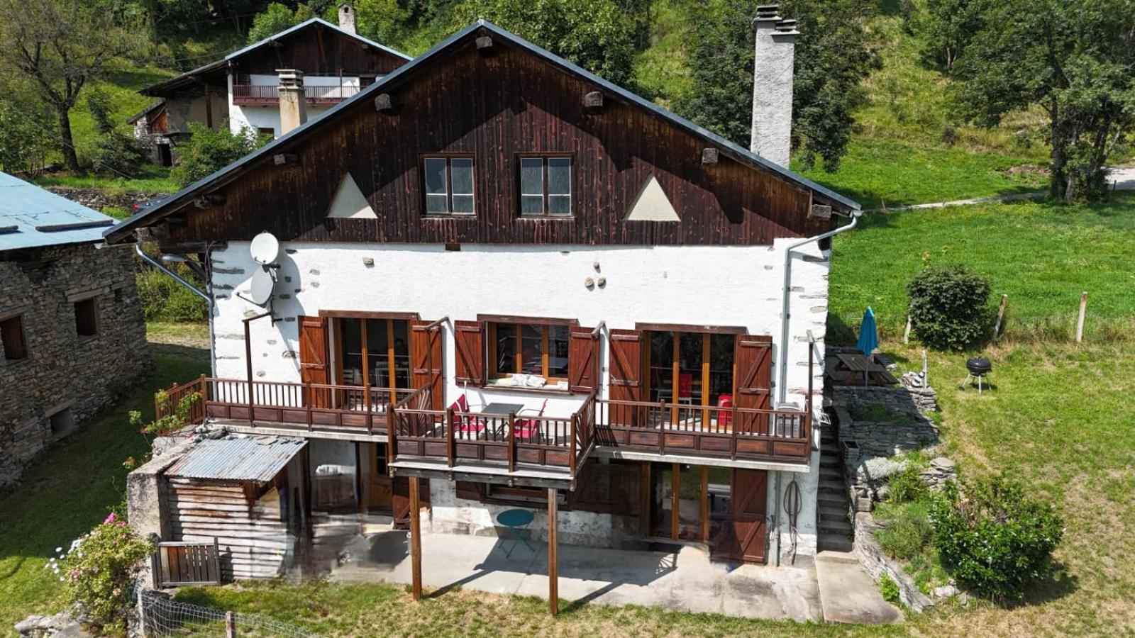 Le Chalet De Flo セエ エクステリア 写真